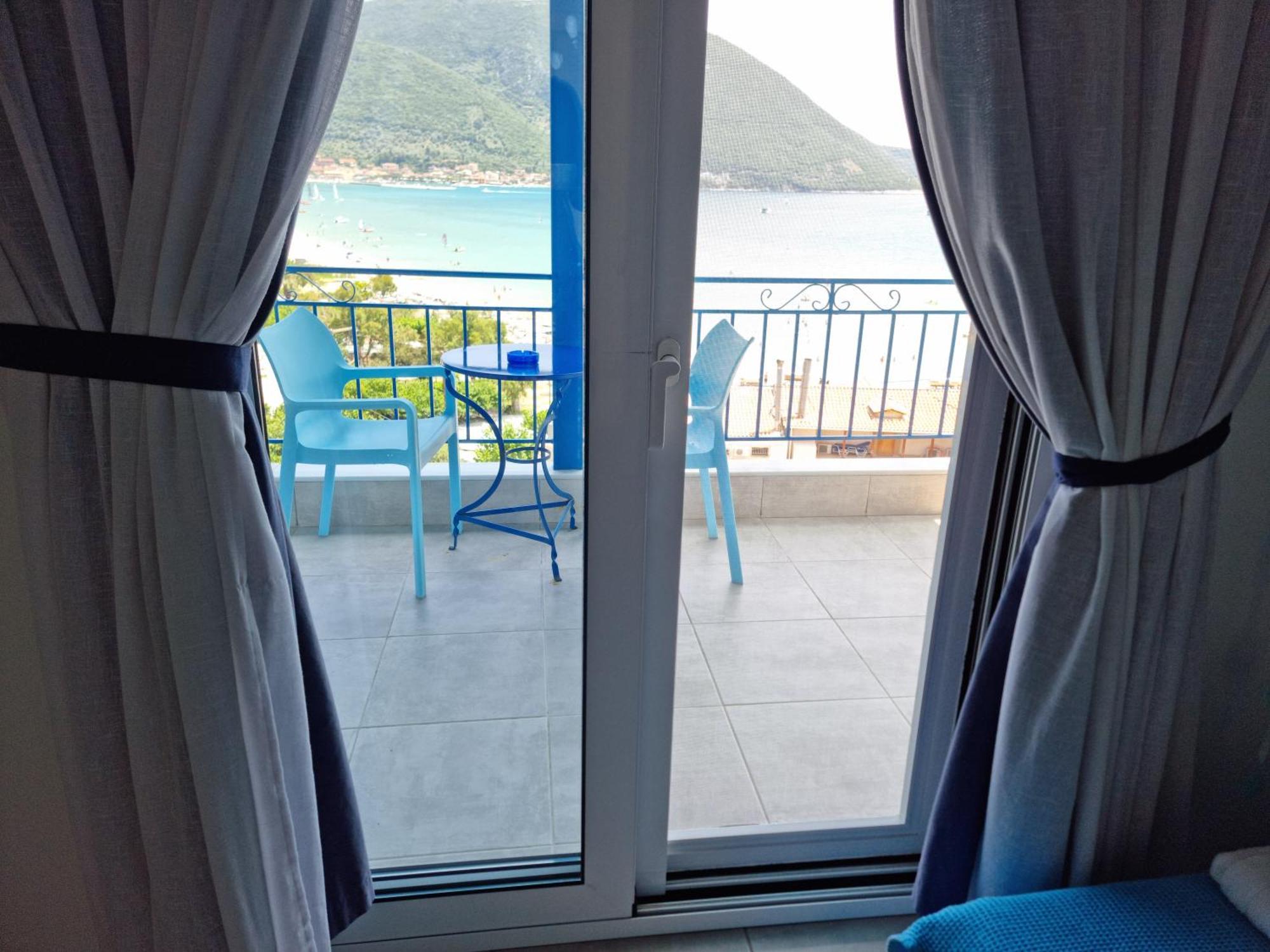 Wild Seagull Apartment Vasiliki  Ngoại thất bức ảnh